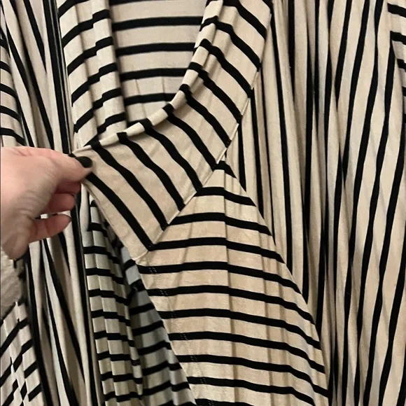 RXB Black and Beige Striped Asymmetrical Open Front Cardigan Style Top - Picture 6 of 14